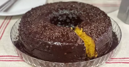 Bolo de Cenoura de Liquidificador: Simplicidade e Sabor em um Clássico
