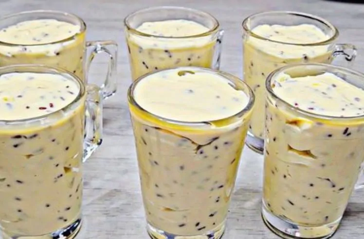 Sobremesa que é só Bater no Liquidificador